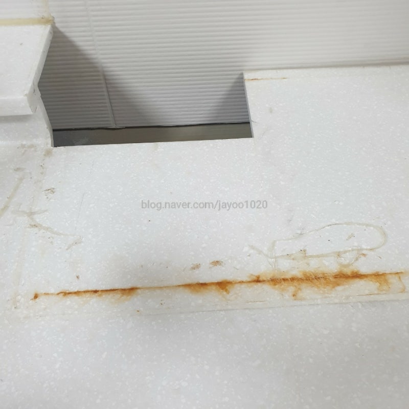 싱크대 상판 교체없이 녹 제거, 식기건조대 떼어내니 녹과 구멍이ㅠ