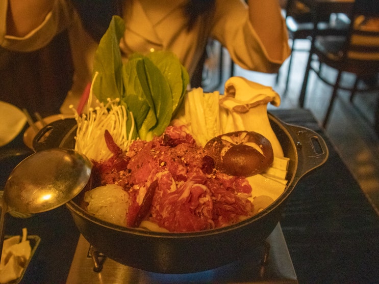 샤로수길 이자카야 하이볼과 스끼야끼 맛집 혼네 샤로수길 이자카야 하이볼과 스끼야끼 맛집 혼네