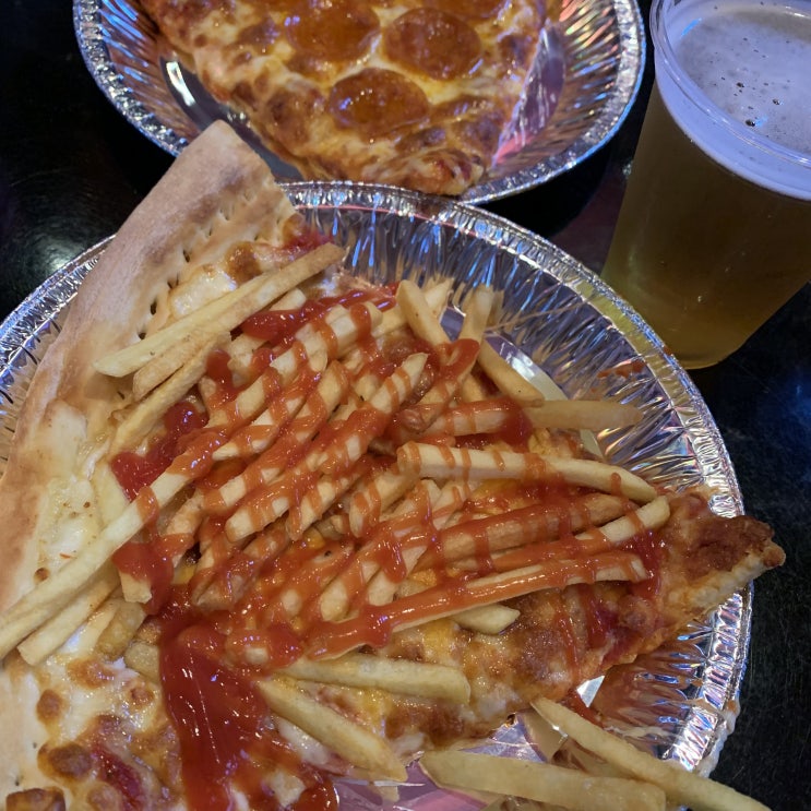 <서울 이태원 맛집> 간단하고 잔잔하게 먹기 좋은 이태원 피자펍, "Pizza After Luv" <서울 이태원 맛집> 간단하고 잔잔하게 먹기 좋은 이태원 피자펍, "Pizza After Luv"