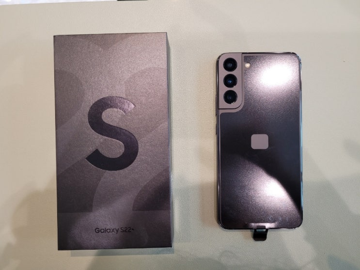  영월 휴대폰성지 LG U+ 갤럭시S22+ 기기변경 개통.