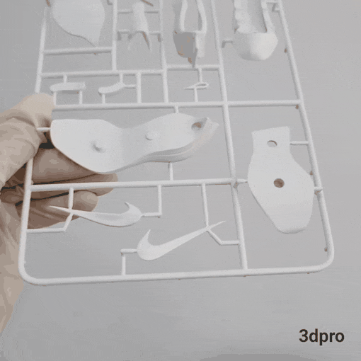 3D프린팅 제작으로 운동화 피규어 파츠 플라스틱가공했어요
