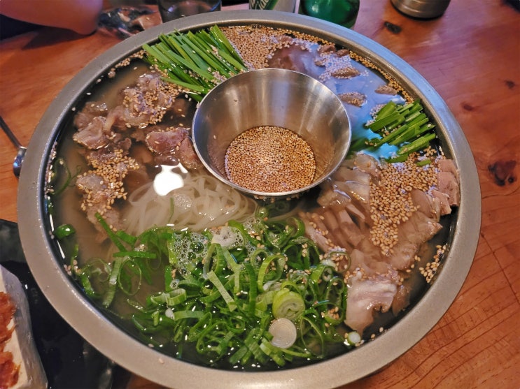  [부산 동래술집] 동래역 근처 구석 스지전골 보골보골 술이 양껏 들어감