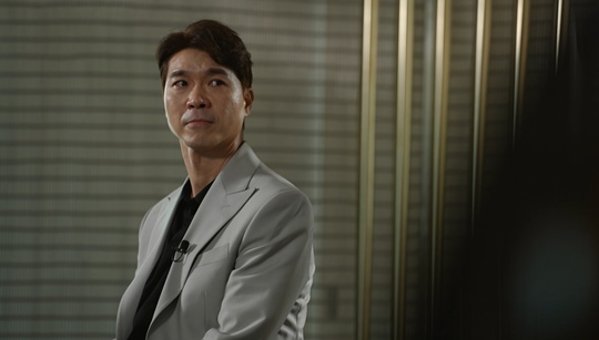 <b>박수홍</b> "<b>친형</b> 10년간 <b>116억</b> 횡령...아내 마약 루머 큰 상처... 