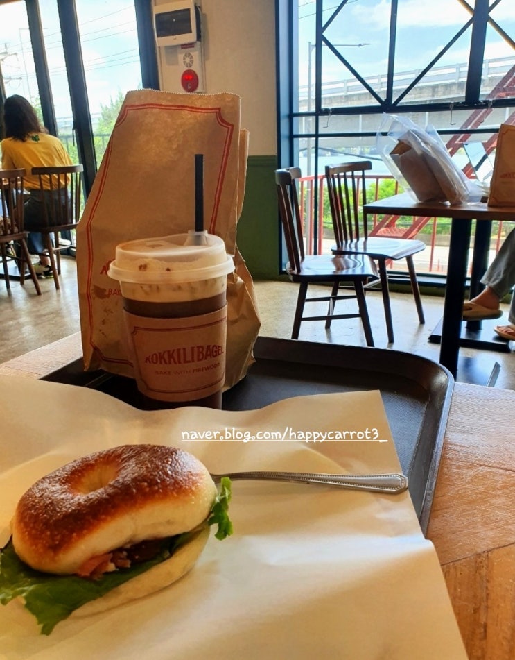  [코끼리베이글]한남동 카페 지수,강민경 베이글 맛집(주차,빵나오는시간,메뉴,가격)