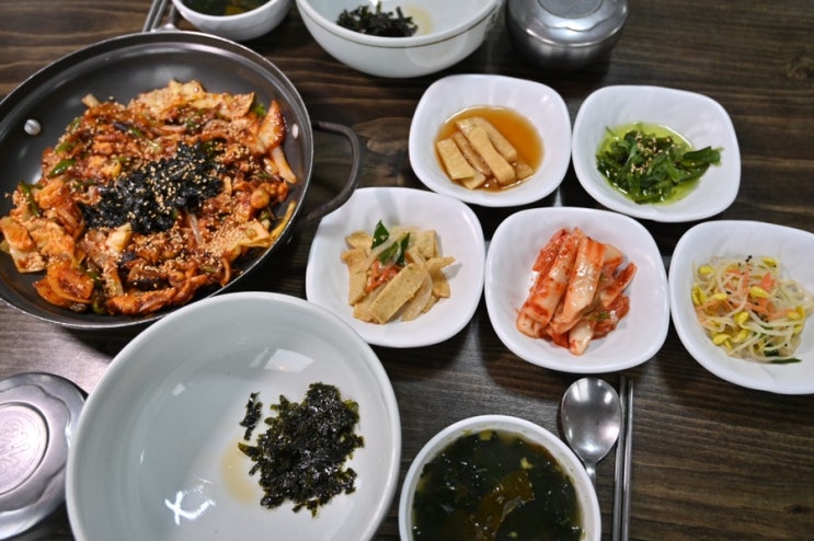  화려했던 제주 성산 해물라면