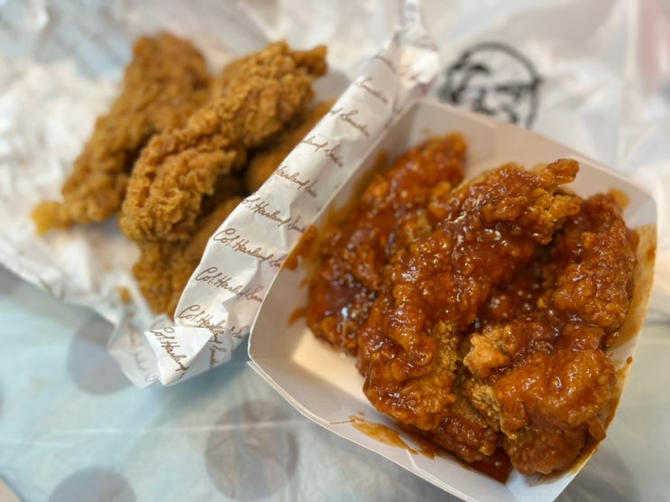  가산동 치킨맛집 닭다리살만 먹고 싶으시면 KFC 블랙라벨