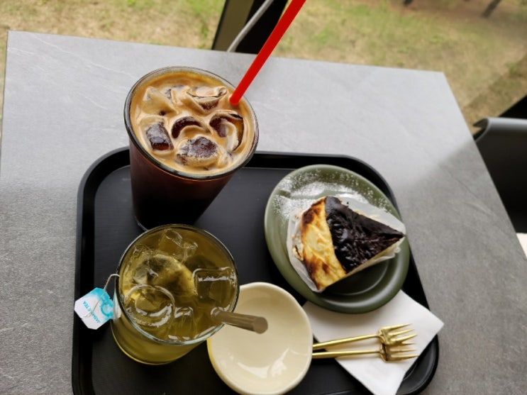  동탄호수공원 뷰맛집                   카페 늘 언제나