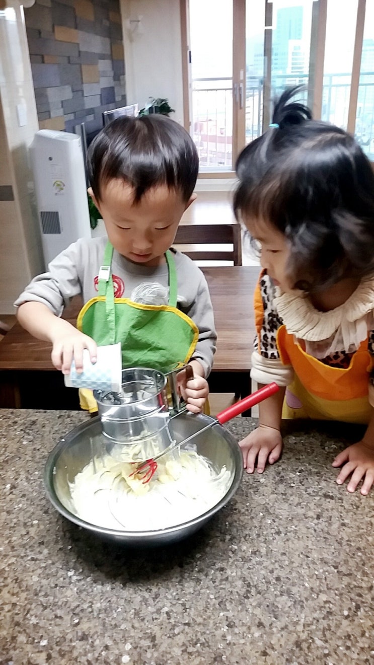  [엄마표 요리놀이] 애들아 빼빼로 만들어 볼까,,,?
