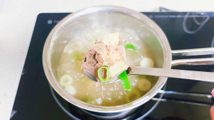  윙잇고른더진한갈비탕 밀키트 한끼 뚝딱~ 아이도 좋아해요