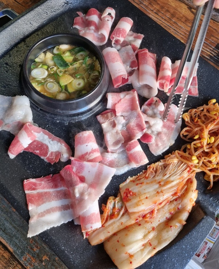 일산 중산동 맛집 신대박집 추억의 대패삼겹살에 셀프바까지