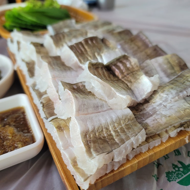  여수여행 맛집 : 해궁샤브샤브 / 돌산 바다김밥 / 순천 함흥냉면 / 명동게장