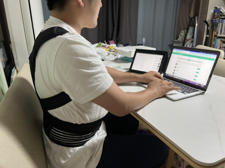  자세교정밴드 굽은어깨 등펴기 거북목교정 원한다면 폭스밸리 교정기