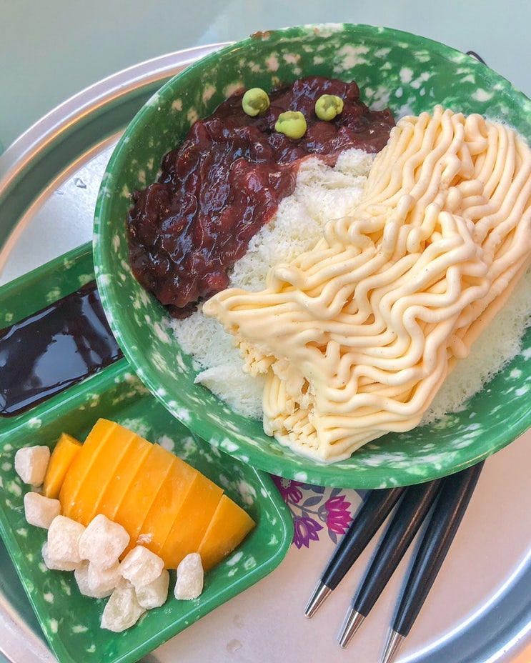  대구 동성로 스위트앤드 이색 디저트 카페 (짜장면 빙수, 무민 팬케이크)