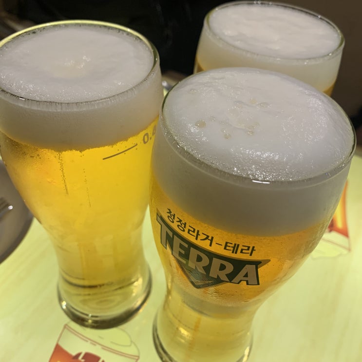 <서울 사당역 술집> 간단하게 맥주 마시기 좋은 사당 술집, "청춘싸롱 사당1호점" <서울 사당역 술집> 간단하게 맥주 마시기 좋은 사당 술집, "청춘싸롱 사당1호점"