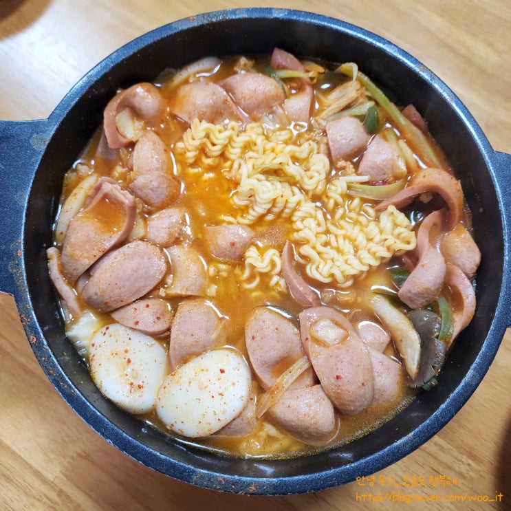  [강동구 길동] 비 오는 날 국물에 밥 한그릇, 가성비 부대찌개 테이크아웃전문점, 땅스부대찌개 배달 후기(+당면사리)