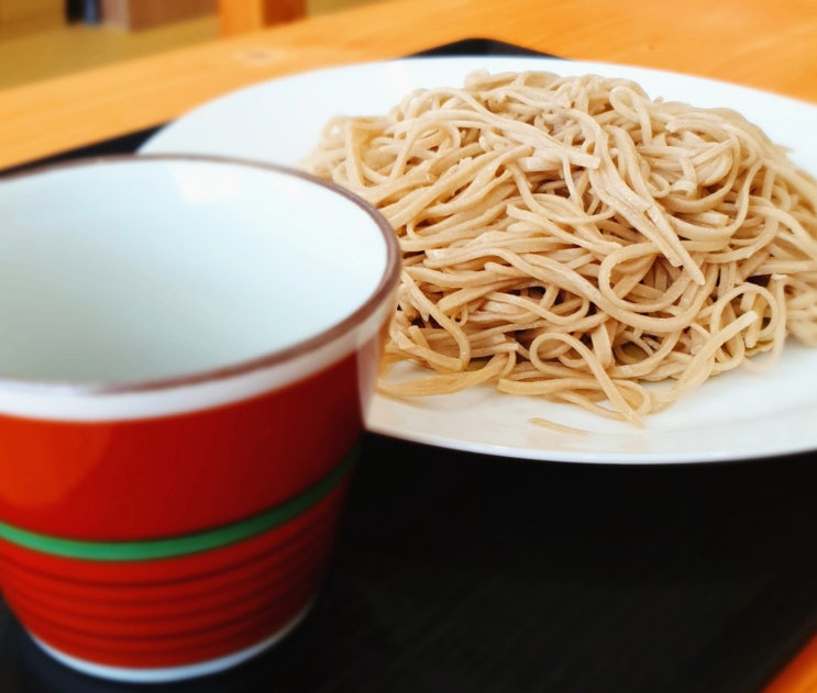  일본 노포맛집 아지유신나가야 100년 손맛의 생존전략 (ft. 수타소바)