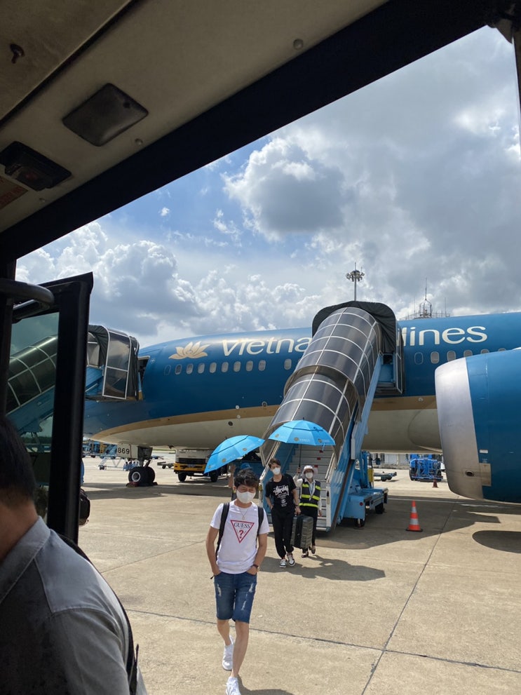 베트남 호치민 여행 : 베트남항공 VN409