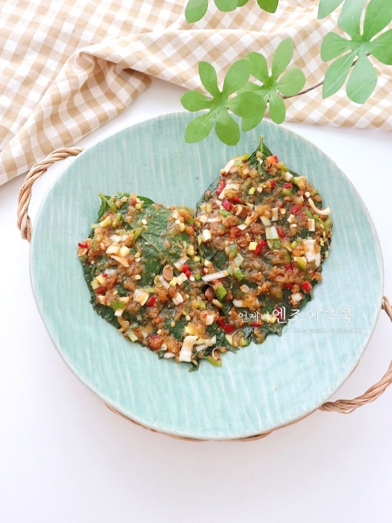 된장깻잎장아찌만드는법 깻잎 요리 바로 먹는 된장양념깻잎장아찌 비법 부드러운 깻잎장 깻....