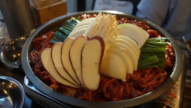  단체회식장소로 좋은 부산 서면 오리고기 맛집 김태정야심