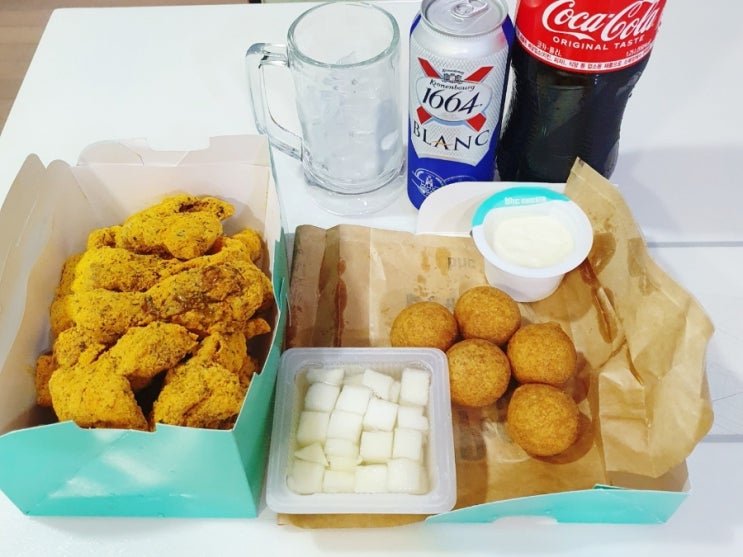 bhc치킨 메뉴 뿌링클 치즈볼 주문 솔직 후기 칼로리 뿌링뿌링 소스 bhc치킨 메뉴 뿌링클 치즈볼 주문 솔직 후기 칼로리 뿌링뿌링 소스