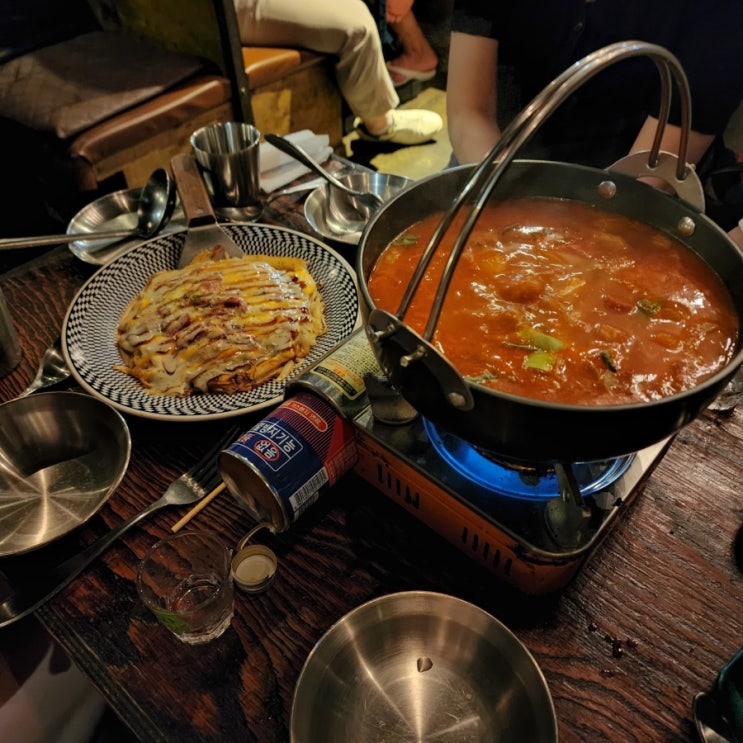  [인계동 술집] 수원시청역 안주 맛집 '현창이네야한식당' 베이컨치즈감자전, 고추장찌개 후기