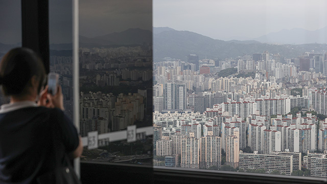 수도권 아파트값 0.05%↓…3년만에 가장 큰 폭 하락 수도권 아파트값 0.05%↓…3년만에 가장 큰 폭 하락
