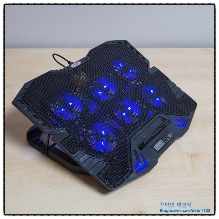  팬더닉스 노트북쿨링패드. 6개의 강력한 팬과 최적의 PC 환경