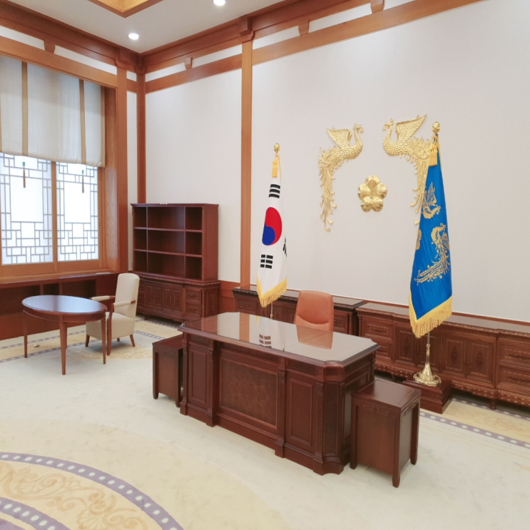 청와대견학 다녀왔습니다(2)_청와대 본관, 영빈관, 춘추관, 북악산등산로)