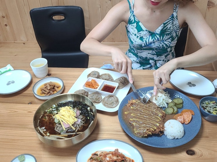  제주도막국수 세화오일장 근처 메밀의고향 지대로다