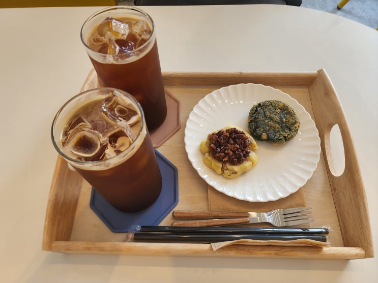  춘천거두리카페, 춘천거두리디저트카페 : 디저트와 커피가 맛있는 춘천신규카페 글리프 방문후기