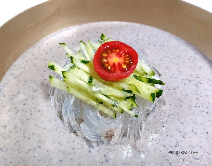  콩국수 만들기 콩국수콩 삶는 법과 시간 : 서리태콩국물 비리지 않게 만드는 법과 우무채 만드는 법.