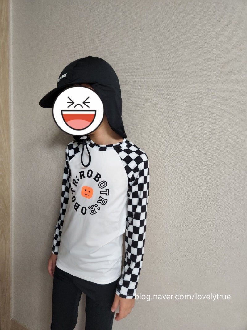 알로봇 래쉬가드 , 디자인은 맘에 드는데..