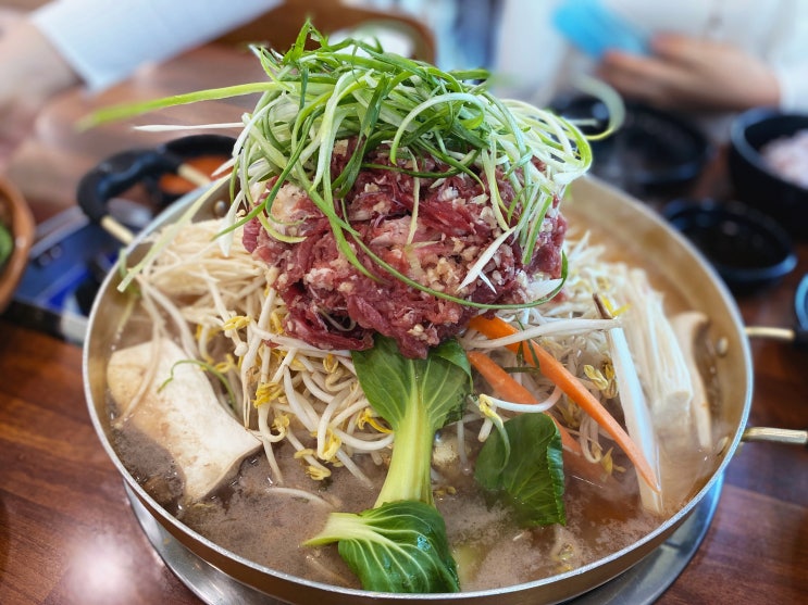 [봉담읍 맛집] 화성 가볼 만한 곳 융릉과 건릉 산책 후 서울식 소불고기정식 수원대 맛집