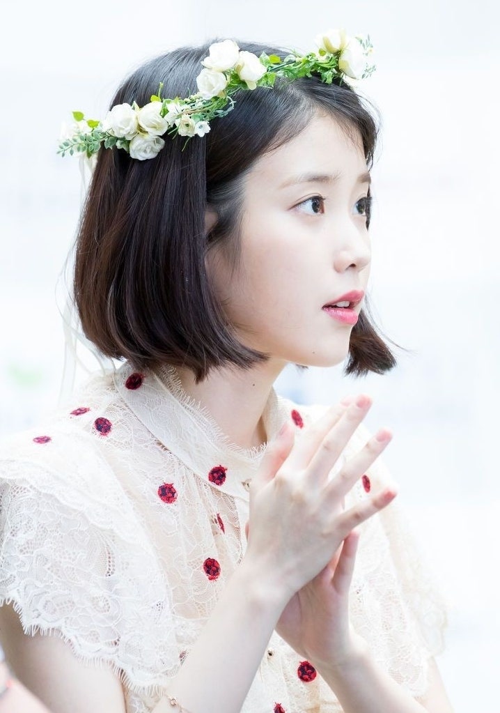 아이유 단발 단발펌 앞머리 모두 손민수 하고파요 아이유 단발 단발펌 앞머리 모두 손민수 하고파요