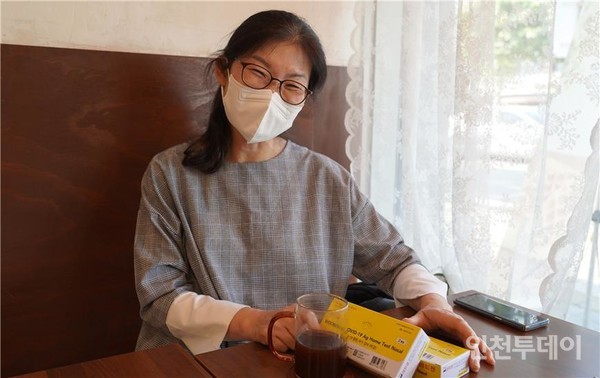 코로나19 돌봄 현장을 지킨 숨은 영웅 박인숙 요양보호사 코로나19 돌봄 현장을 지킨 숨은 영웅 박인숙 요양보호사