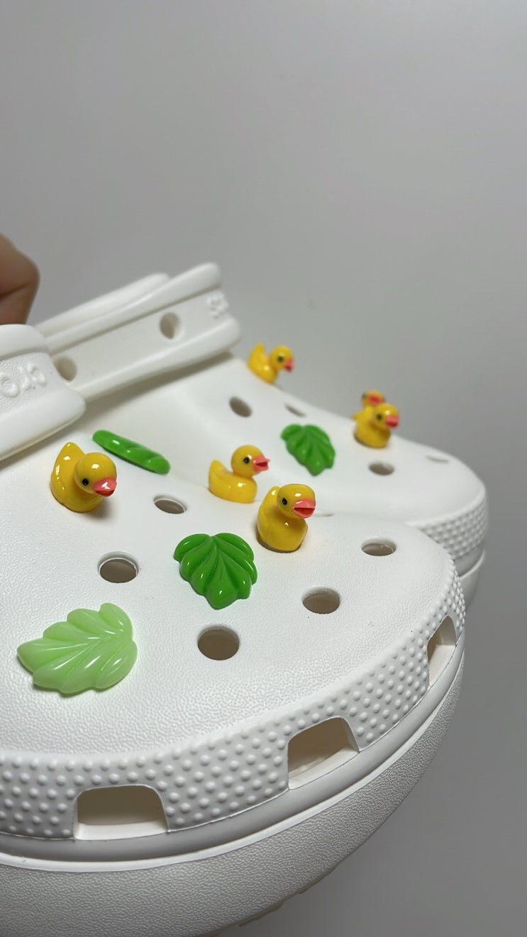 크록스 클래식 플랫폼 클로그 우먼/화이트 크록스/비오는날신발/장마철신발/크록스 지비츠 추천