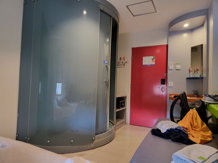   발리 pop hotel kuta 한국 분들은 이런 호텔 가는 거 아닙니다