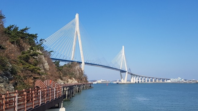  법률상담-가정불화 또는 이혼소송 진행 등으로 가출한 자가 짐을 가지고 오기 위해 배우자 의사에 반하여 집에 들어간 경우 주거침입죄
