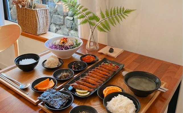  제주 여행 설레임 가득한 협재 맛집
