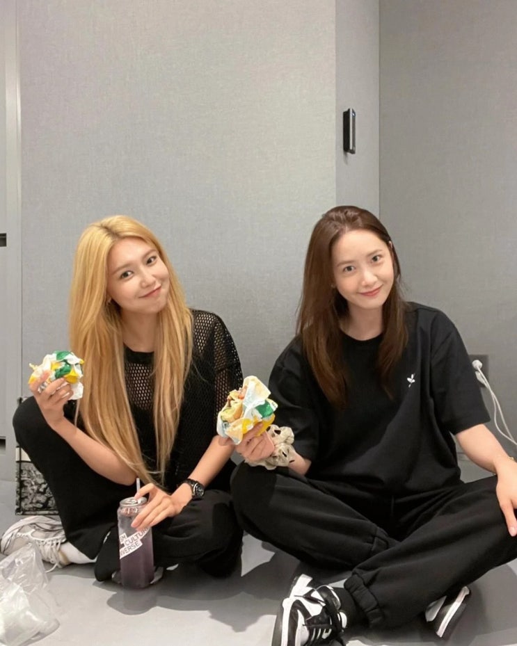 소녀시대 멤버 수영이 방송에서 밝힌 내용, "5년 만에 정규 앨범이 나온다" 깜짝 소식 알려 소녀시대 멤버 수영이 방송에서 밝힌 내용, "5년 만에 정규 앨범이 나온다" 깜짝 소식 알려