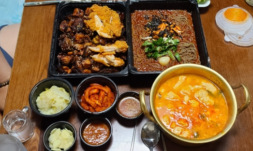  송탄맛집 냠냠족발&보쌈 불족발추천 배달비가 550원?????!!!!!