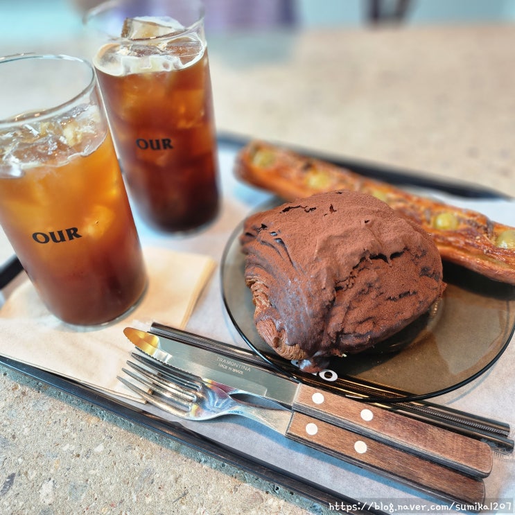 서울역 카페 아우어베이커리, 더티초코 너무 맛있어!