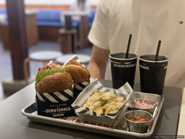  <안국> 다운타우너 버거 DOWNTOWNER