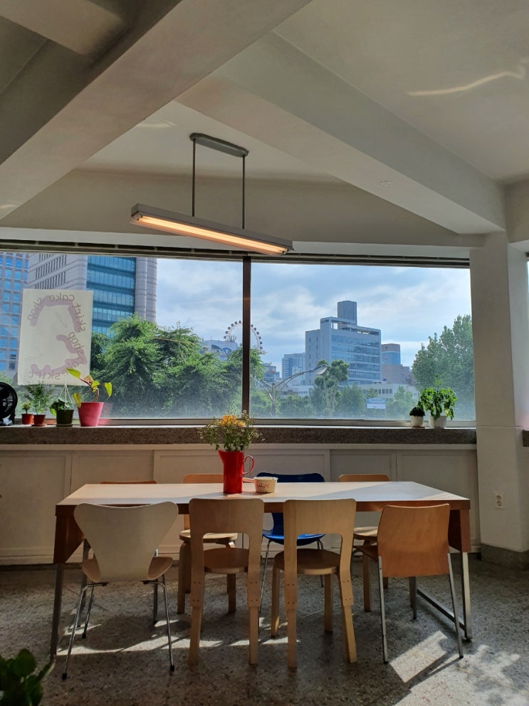 대구 동성로) 케이크가 맛있는 카페 스커트케이크샵(skirt cake shop)