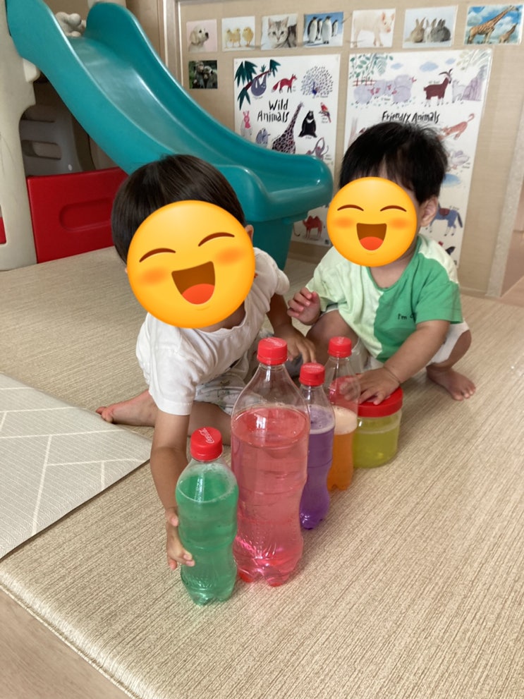  4살 페트병으로 놀이하기:-)