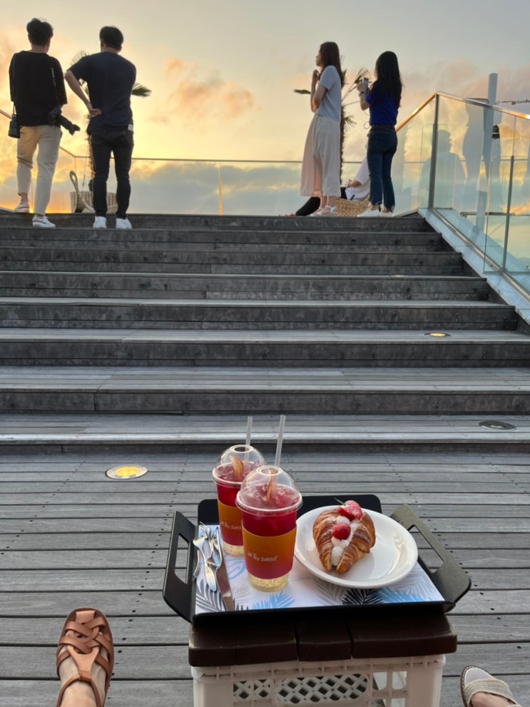  오션뷰 끝판왕, 인생샷 건질 수 있는 카페, 거제 온더선셋 (On the sunset)