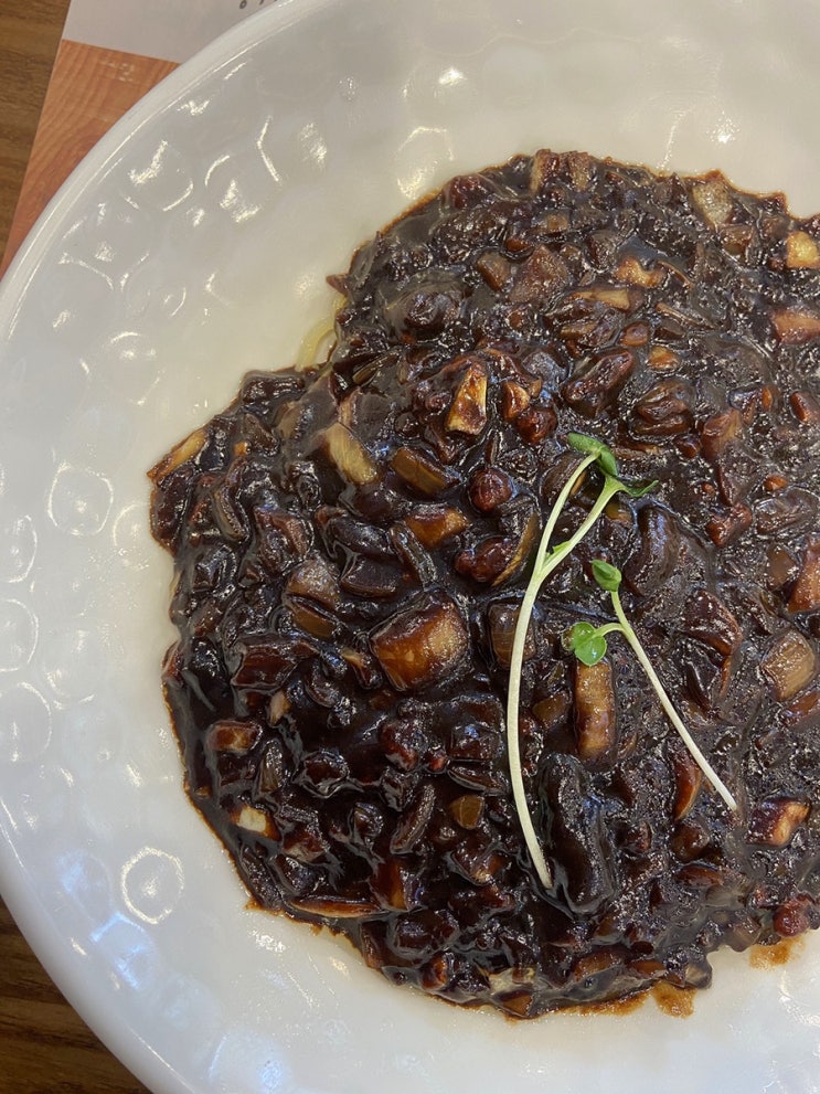  수원 장안 맛집 불맛 가득한 해물 그리고 고기 백세짬뽕