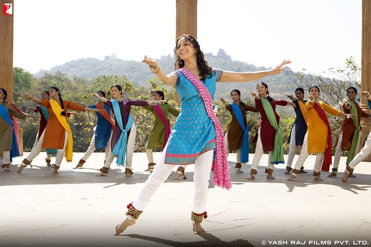 왜 인도영화에는 항상 춤과 노래가 들어가나?