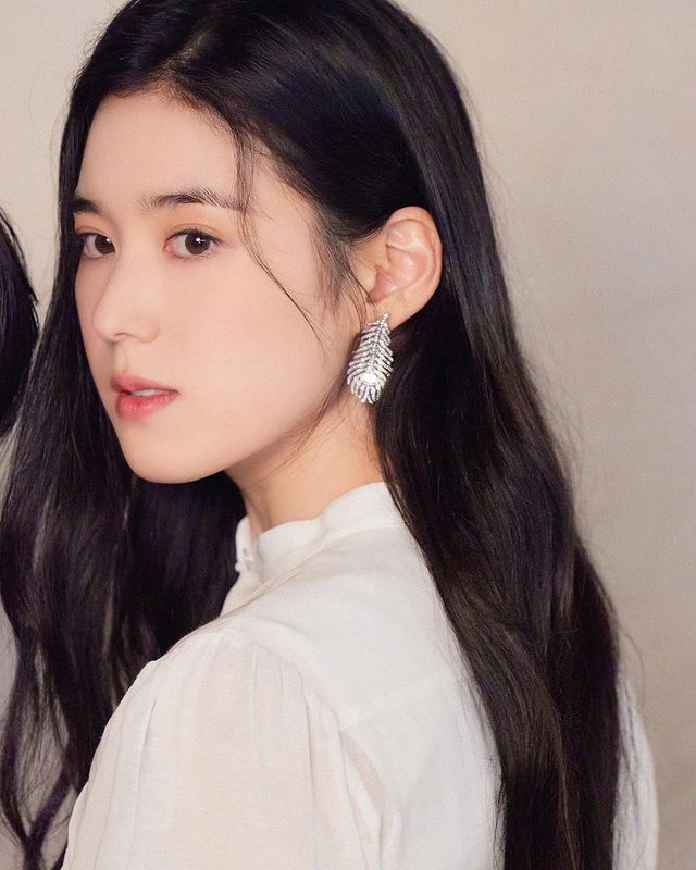  안나 정은채 패션, 명품 주얼리 브랜드 부쉐론 귀걸이 웨딩밴드 가격!