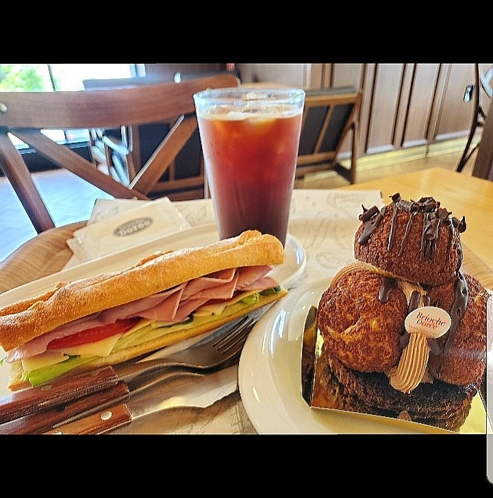  [여의도역 브런치/샐러드]여의도 맛집 브리오슈도레cc (쾌적해요!!!)